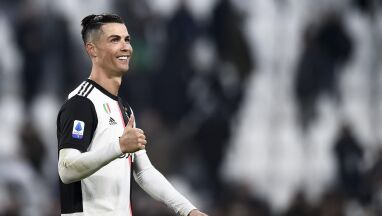 Ronaldo w klubie miliarderów. Jako pierwszy piłkarz w historii
