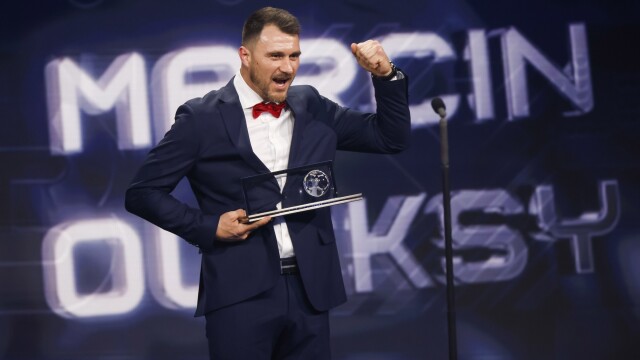 FIFA The Best 2022. Marcin Oleksy and a moving speech after winning the FIFA Goal of the Year award in the poll