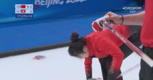 Pekin. Curling. Chiny zwyciężyły ze Szwajcarią w meczu par mieszanych