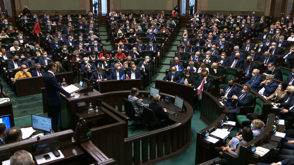 Premier Morawiecki w Sejmie o polexicie: to hasło zrodziło się w chorej wyobraźni