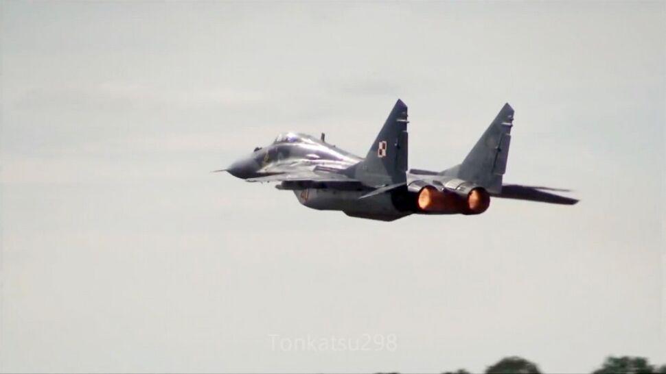 Polski pilot wyczynia cuda za sterami MiG-a